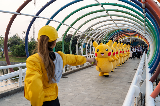 Pikachu Parade & Dance Show